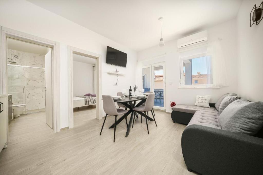 Apartment Stefanio Vodice Buitenkant foto